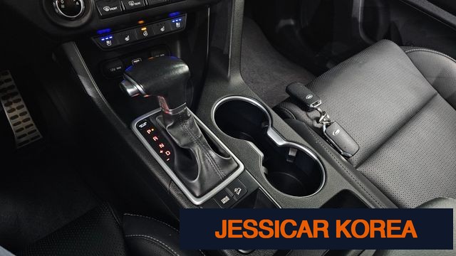 2020 Kia Sportage the bold - Thumbnail 18