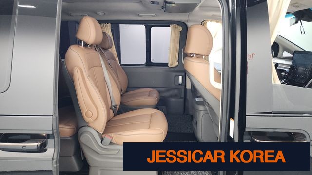 2022 Hyundai Staria - Thumbnail 11