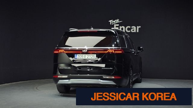 2021 Kia Carnival 4th Gen - Thumbnail 4