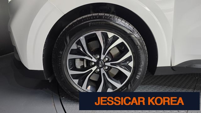 2021 Kia Carnival 4th Gen - Thumbnail 8