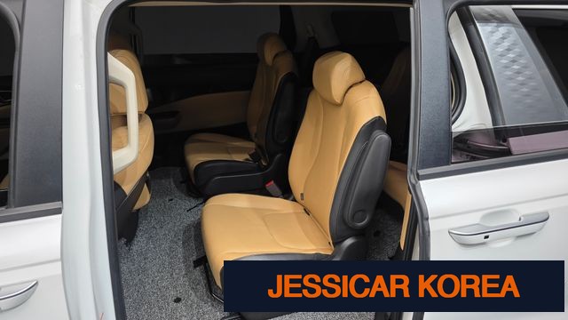 2021 Kia Carnival 4th Gen - Thumbnail 15