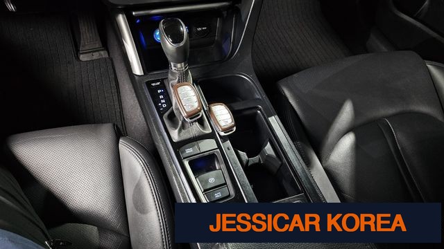 2016 Hyundai LF Sonata - Thumbnail 3