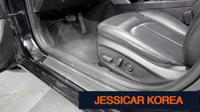 2016 Hyundai LF Sonata - Thumbnail 4