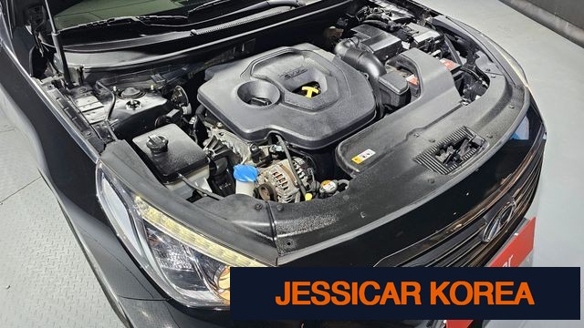 2016 Hyundai LF Sonata - Thumbnail 11