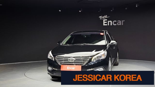 2016 Hyundai LF Sonata - Thumbnail 15