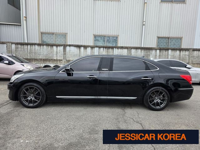 2010 Hyundai Equus (new model) - Thumbnail 10