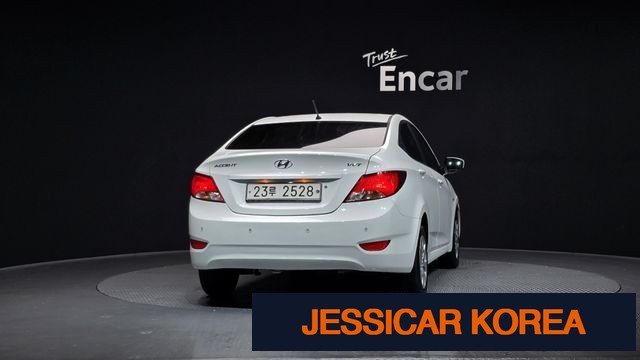 2015 Hyundai Accent (new model) - Thumbnail 10