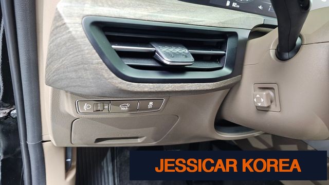 2024 Kia K8 - Thumbnail 10