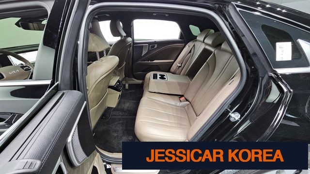2024 Kia K8 - Thumbnail 15