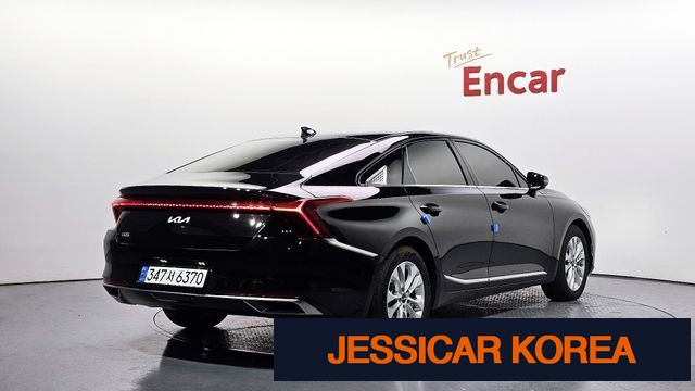 2024 Kia K8 - Thumbnail 17
