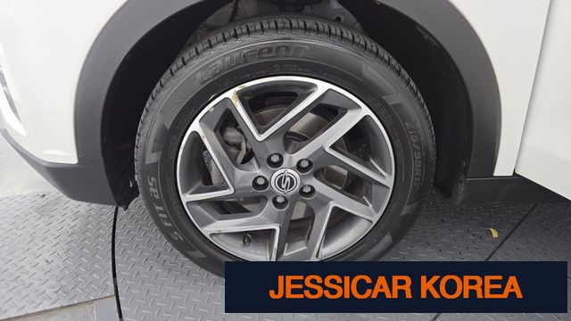 2022 KG Mobility Very New Tivoli - Thumbnail 14
