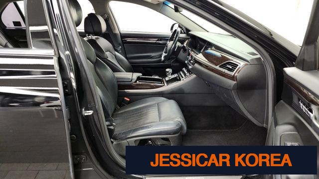 2016 Genesis EQ900 - Thumbnail 4