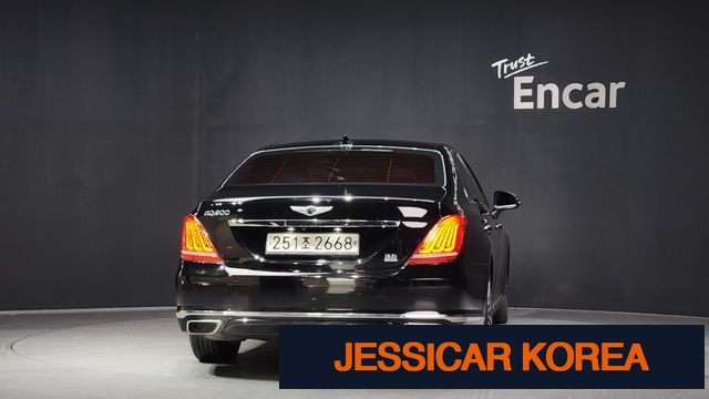 2016 Genesis EQ900 - Thumbnail 7