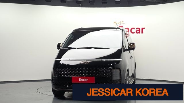 2024 Hyundai Staria - Thumbnail 2