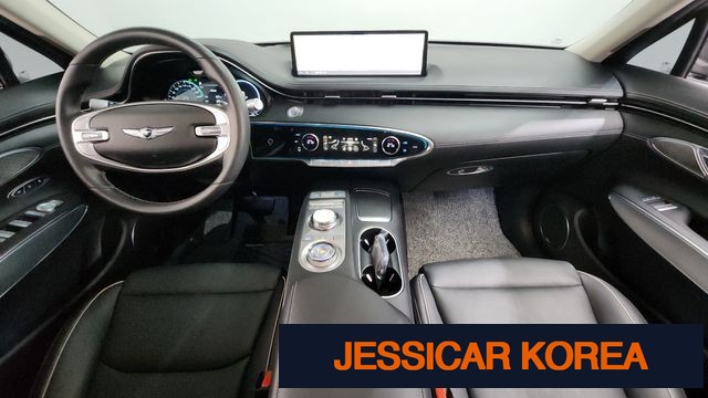 2022 Genesis GV70 - Thumbnail 9