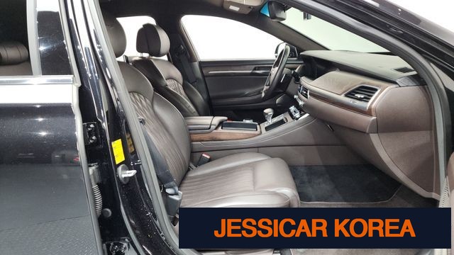 2019 Genesis G90 - Thumbnail 6