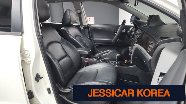 2012 KG Mobility Korando C - Thumbnail 7