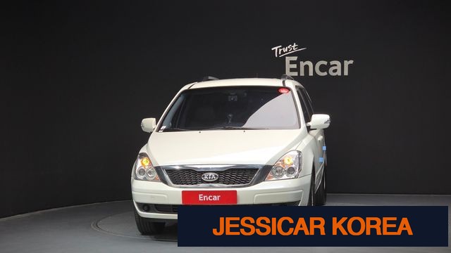 2011 Kia Carnival R - Thumbnail 14