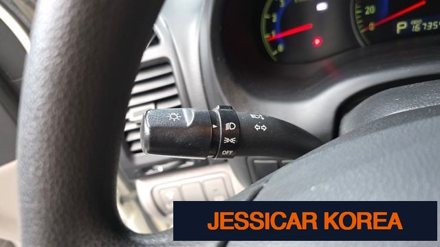 2011 Kia Carnival R - Thumbnail 16