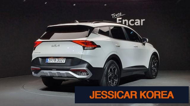 2022 Kia Sportage 5th Gen - Thumbnail 10