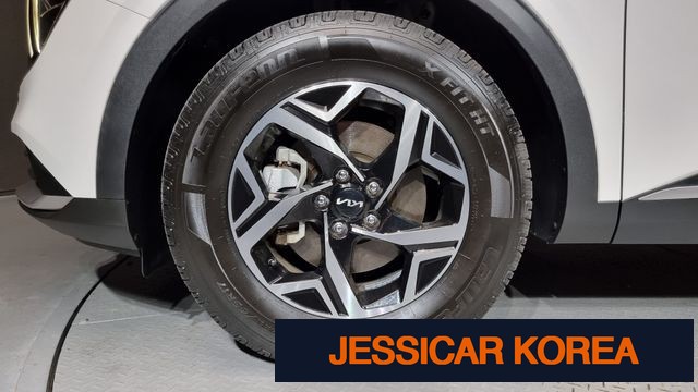 2022 Kia Sportage 5th Gen - Thumbnail 12