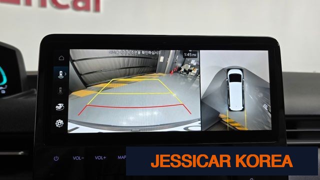 2025 Hyundai Staria - Thumbnail 10