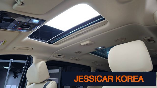2025 Hyundai Staria - Thumbnail 19