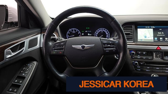 2014 Hyundai Genesis DH - Thumbnail 9