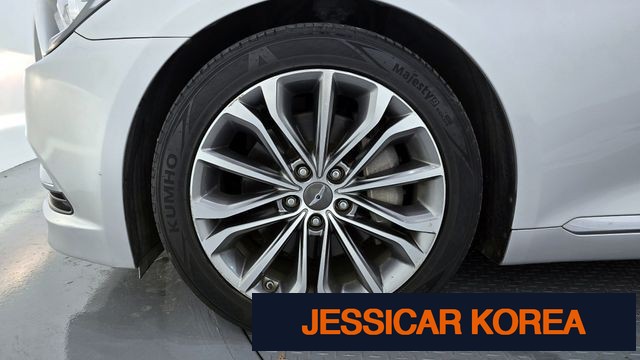 2014 Hyundai Genesis DH - Thumbnail 17