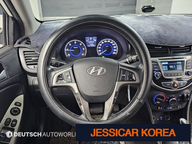 2015 Hyundai Accent (new model) - Thumbnail 18