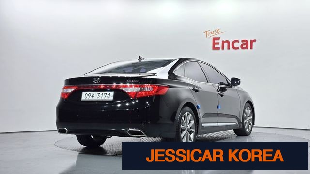2015 Hyundai Grandeur HG - Thumbnail 11