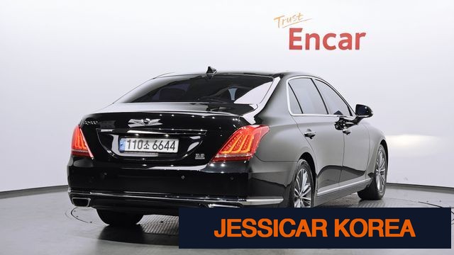 2018 Genesis EQ900 - Thumbnail 11