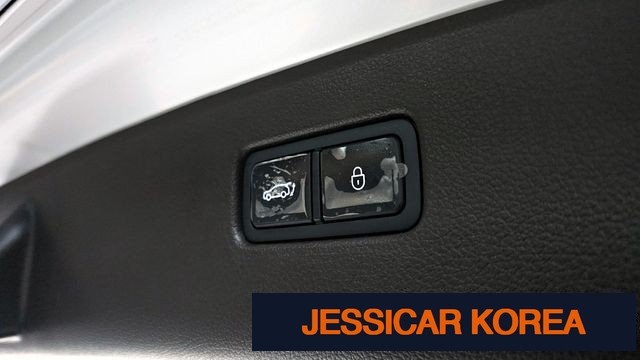 2023 Genesis GV80 - Thumbnail 16