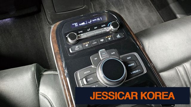 2018 Genesis EQ900 - Thumbnail 7