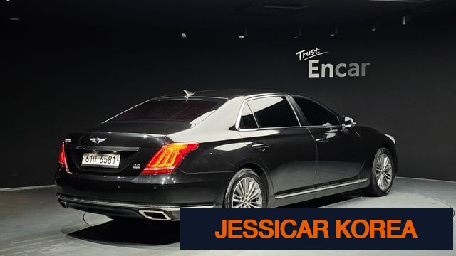 2018 Genesis EQ900 - Thumbnail 18