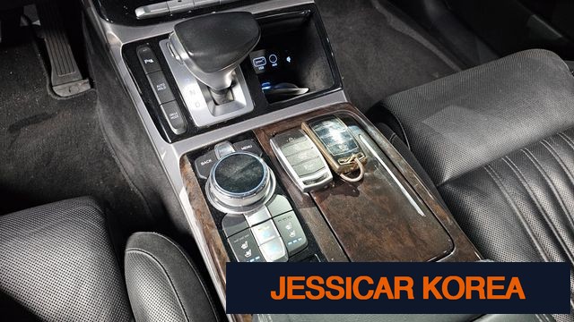 2018 Genesis EQ900 - Thumbnail 20
