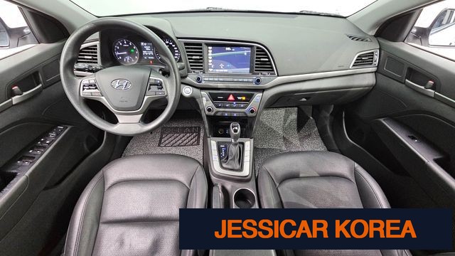 2018 Hyundai Avante AD - Thumbnail 18