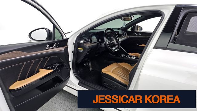 2020 Kia K5 3rd Gen - Thumbnail 2