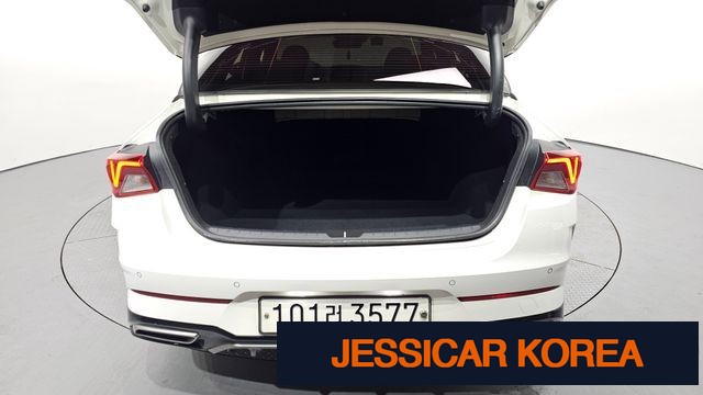2020 Kia K5 3rd Gen - Thumbnail 10