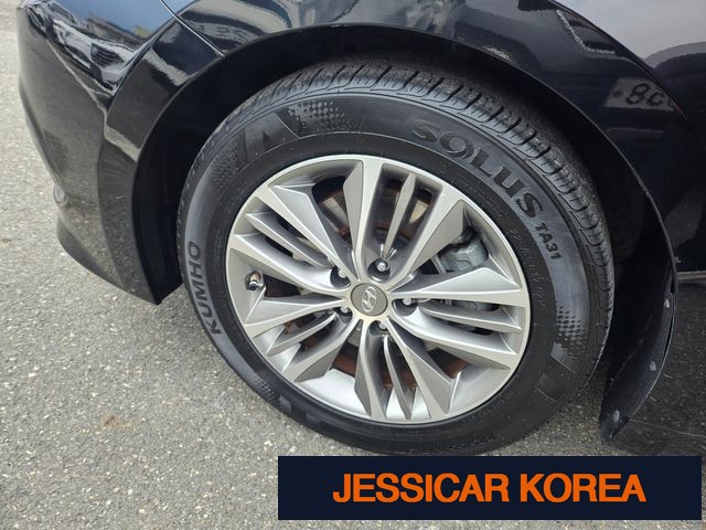 2017 Hyundai Grandeur HG - Thumbnail 3