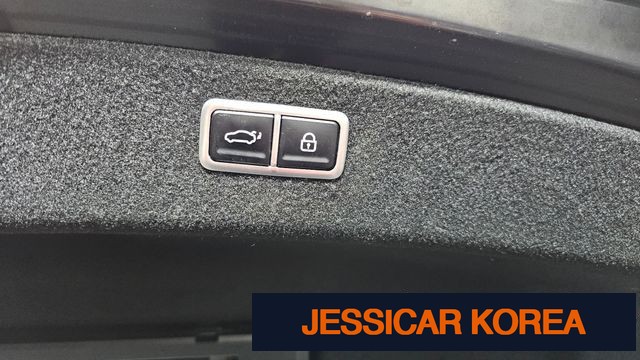 2024 Genesis G80 (RG3) - Thumbnail 8