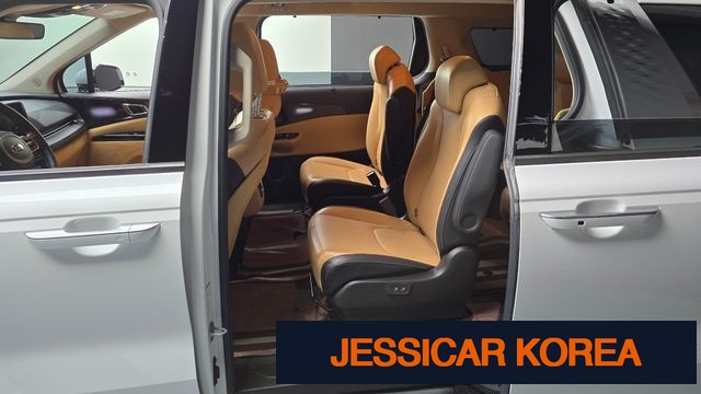 2021 Kia Carnival 4th Gen - Thumbnail 18