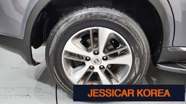 2017 KG Mobility Rexton W - Thumbnail 15