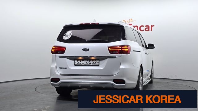 2019 Kia The New Carnival - Thumbnail 8