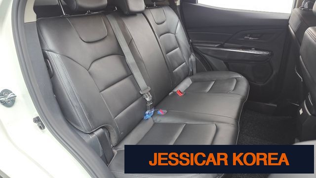 2025 KG Mobility Beautiful Korando - Thumbnail 3
