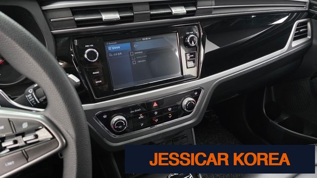 2025 KG Mobility Beautiful Korando - Thumbnail 4