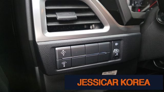 2025 KG Mobility Beautiful Korando - Thumbnail 20