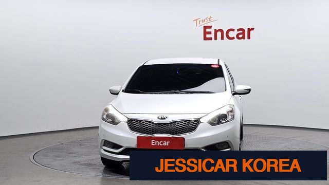 2013 Kia K3 - Thumbnail 2