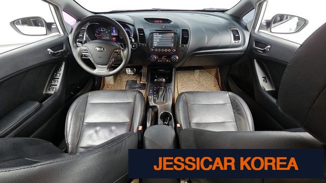 2013 Kia K3 - Thumbnail 4