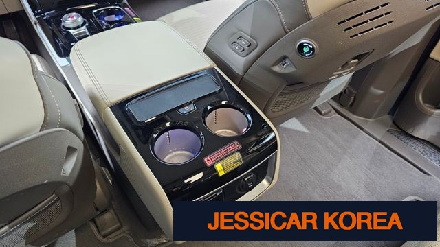 2022 Kia Carnival 4th Gen - Thumbnail 4